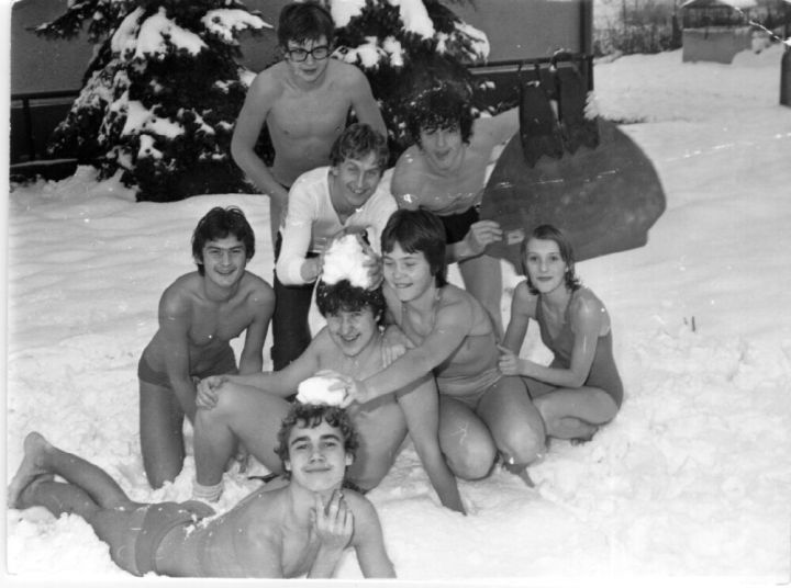 Bazén 1980
